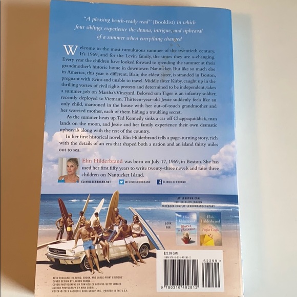 Elin Hildebrand novels (pack of 2 books) - Picture 2 of 3